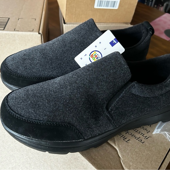 Confo shoes - Picture 1 of 3